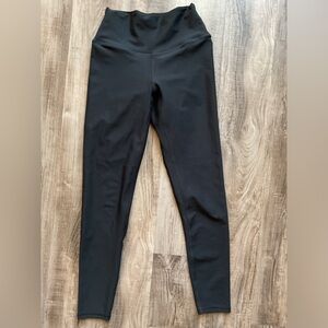 YPB sculptLUX black leggings size small